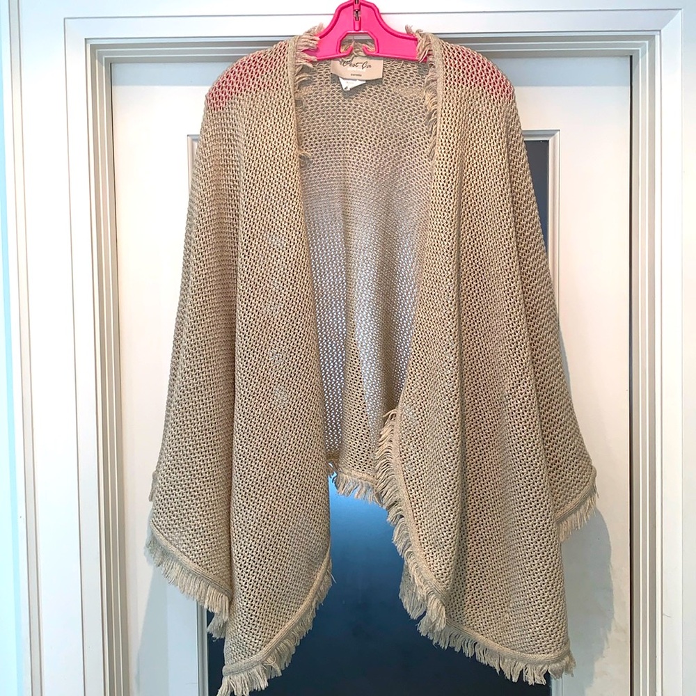 Vintage open-weave knit shawl with fringe